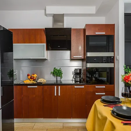 Apartmán Lumina Cozy Platinum Tower *