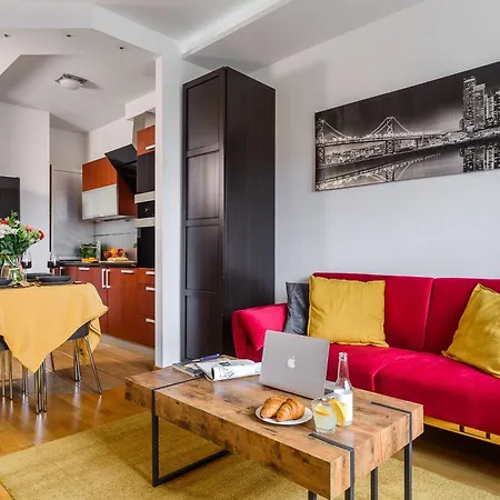 Lumina I 2-Rooms Apartment With Balcony I Parking I Platinum Tower * Варшава