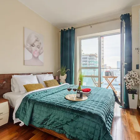 Lumina I 2-Rooms Apartment With Balcony I Parking I Platinum Tower Апартаменты Варшава