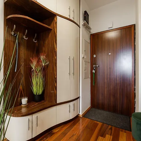 Apartmán Lumina Cozy Platinum Tower *