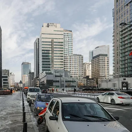 Lumina I 2-Rooms Apartment With Balcony I Parking I Platinum Tower Апартаменты *
