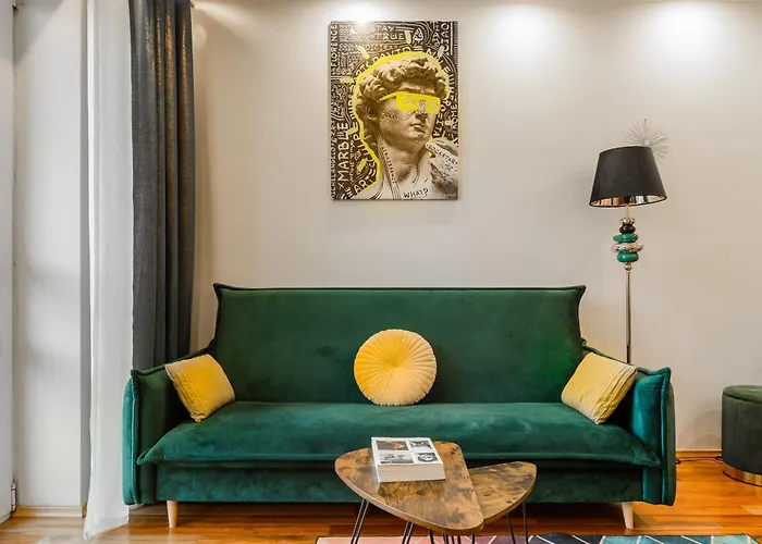 Lumina Cozy Platinum Tower